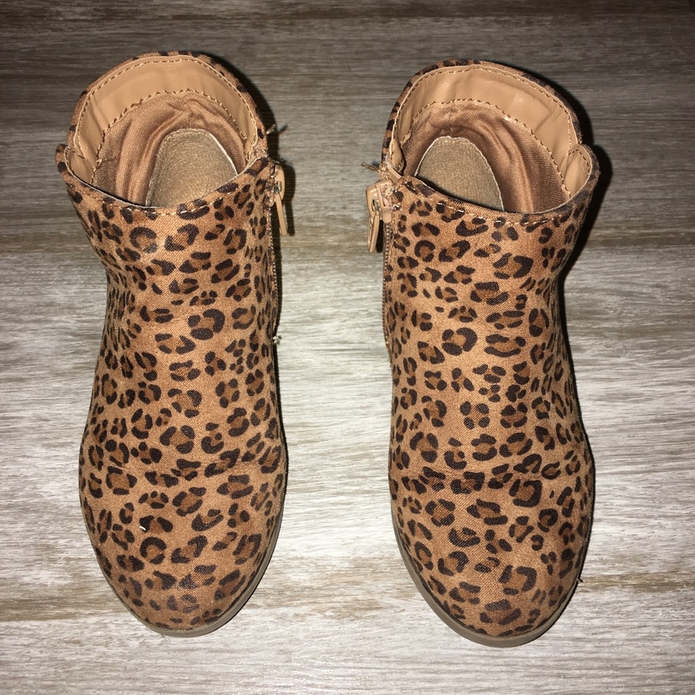 Cat & Jack booties - toddler size 10